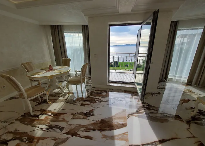 арт комплекс анел Хотел